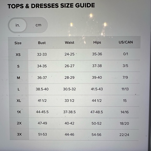 Women’s Embellished Gown Red NWT - Picture 9 of 9